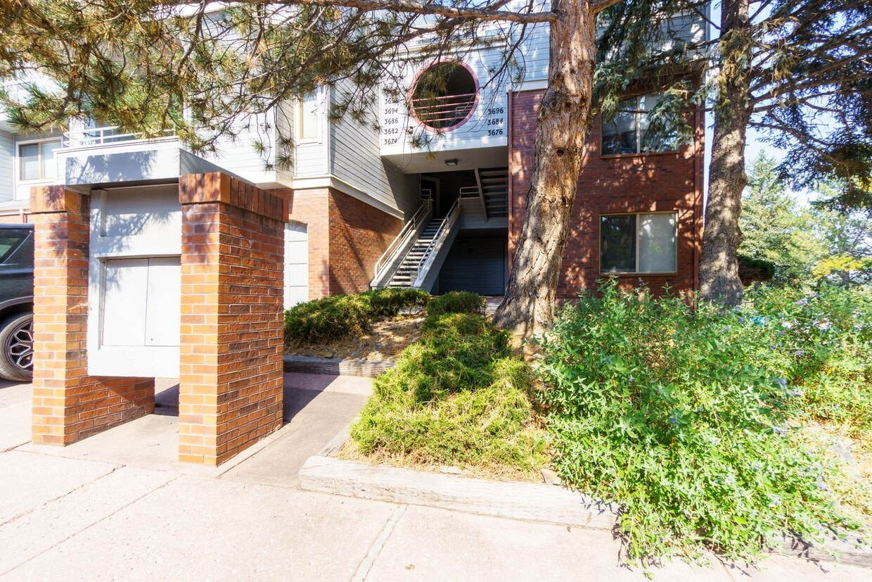 Foto principal - Beautiful condo on Iguana for rent