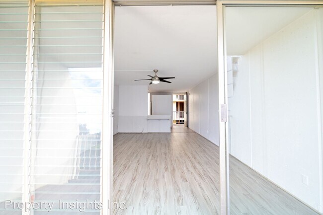 Building Photo - 2 br, 1 bath House - 95-2043 Waikalani Pla...