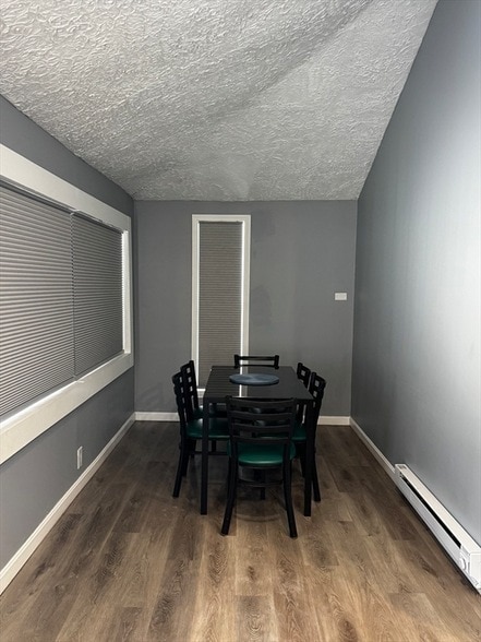 Building Photo - 6 Chamberlain Rd