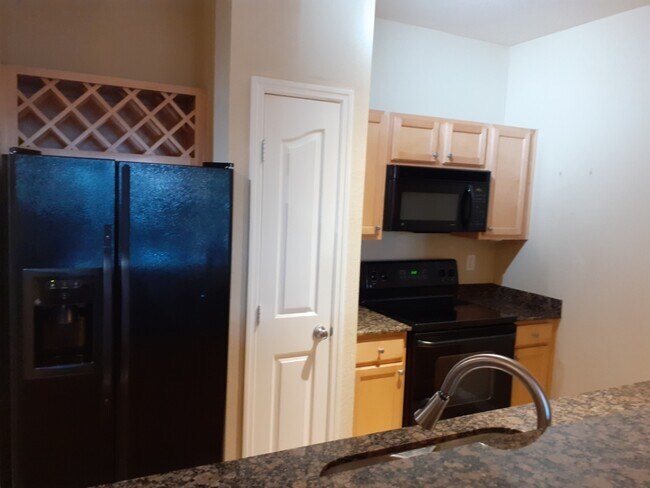 Foto del edificio - 5000 Culbreath Key Way