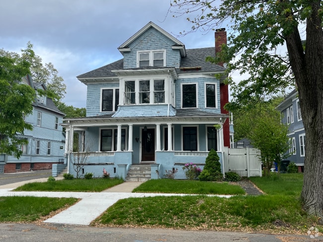 Building Photo - 83 Firglade Ave
