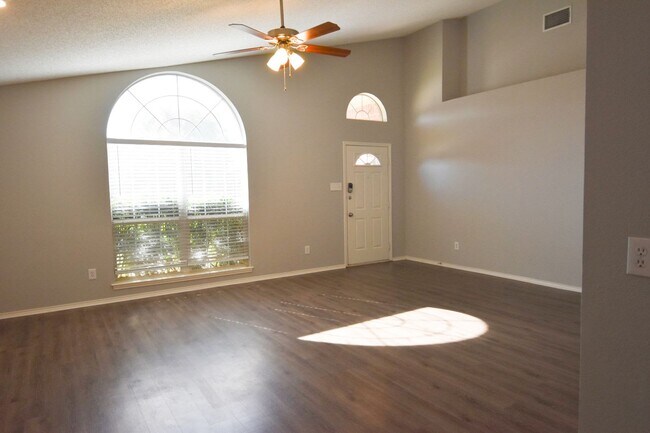 Building Photo - 9083 Creede Trl