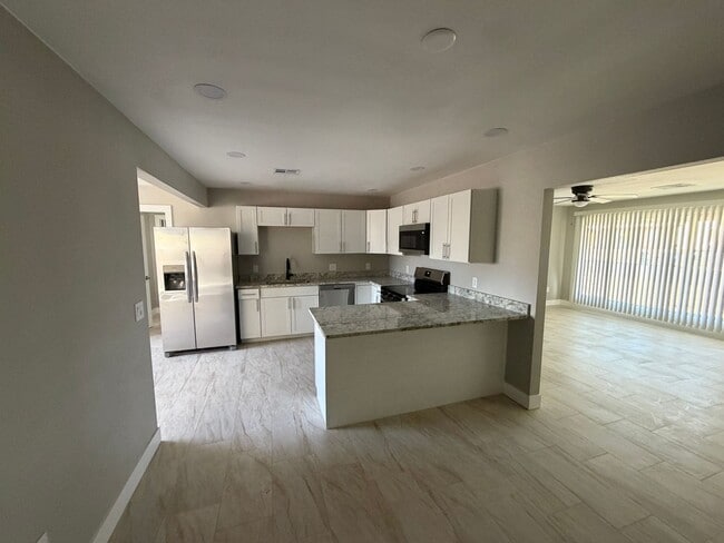 Building Photo - Newly Remodeled 4 Bedroom Two Bath Home