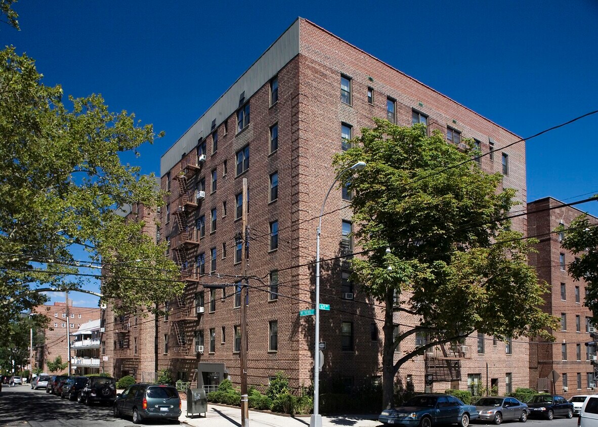 Primary Photo - 64-85-85 Wetherole St