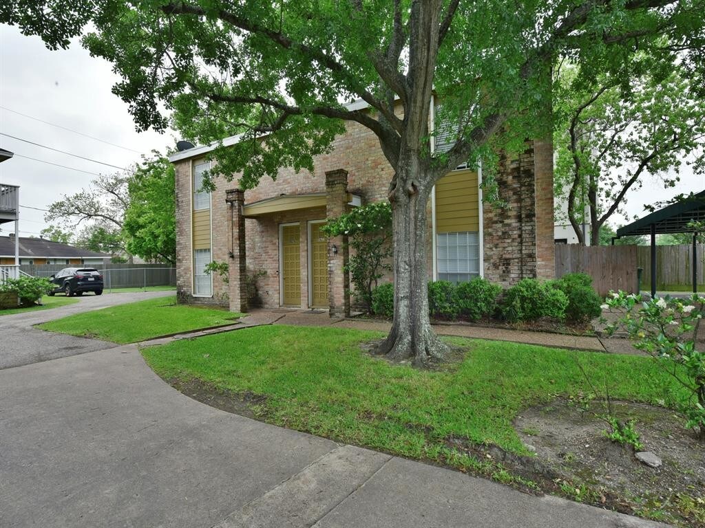 Primary Photo - 5627 Val Verde St