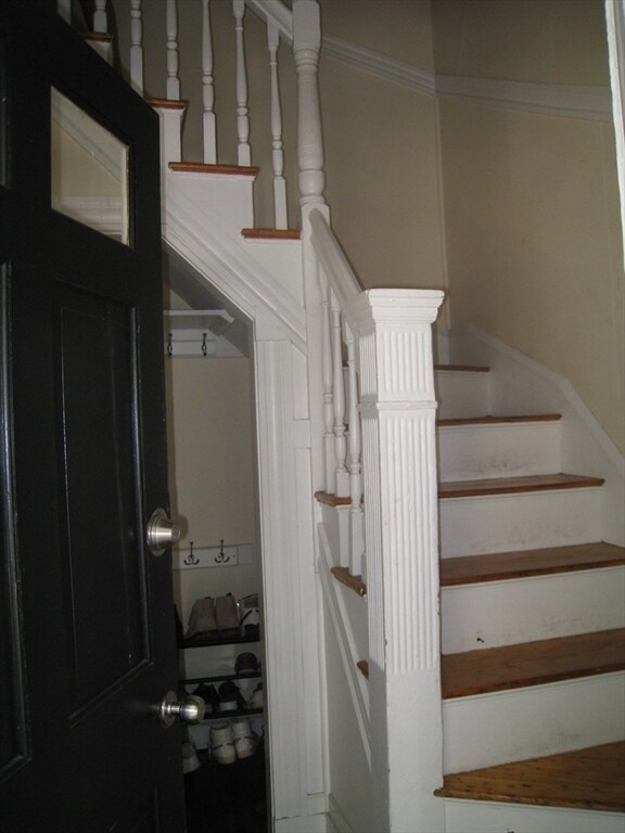 Building Photo - 47 Winslow Ave