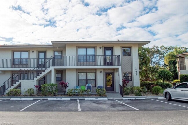 Foto del edificio - 16809 Davis Rd
