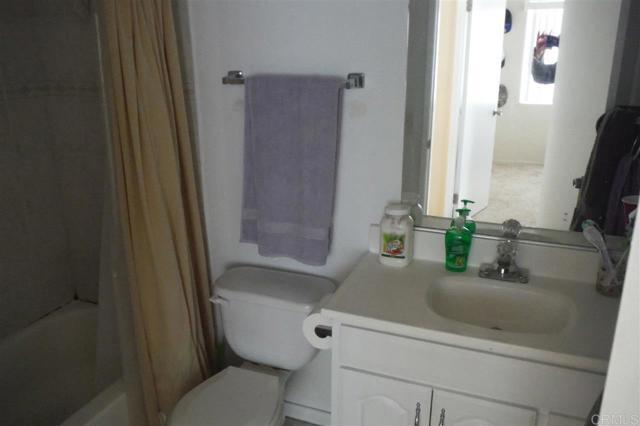 Foto del edificio - 1679 Rocky Point Ct