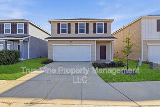 Building Photo - 14523 Bonito Loop