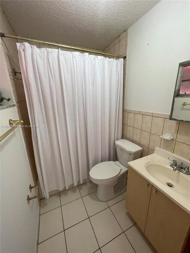 300 SW 121 Ave, Miami, FL 33184 House Rental in Miami, FL