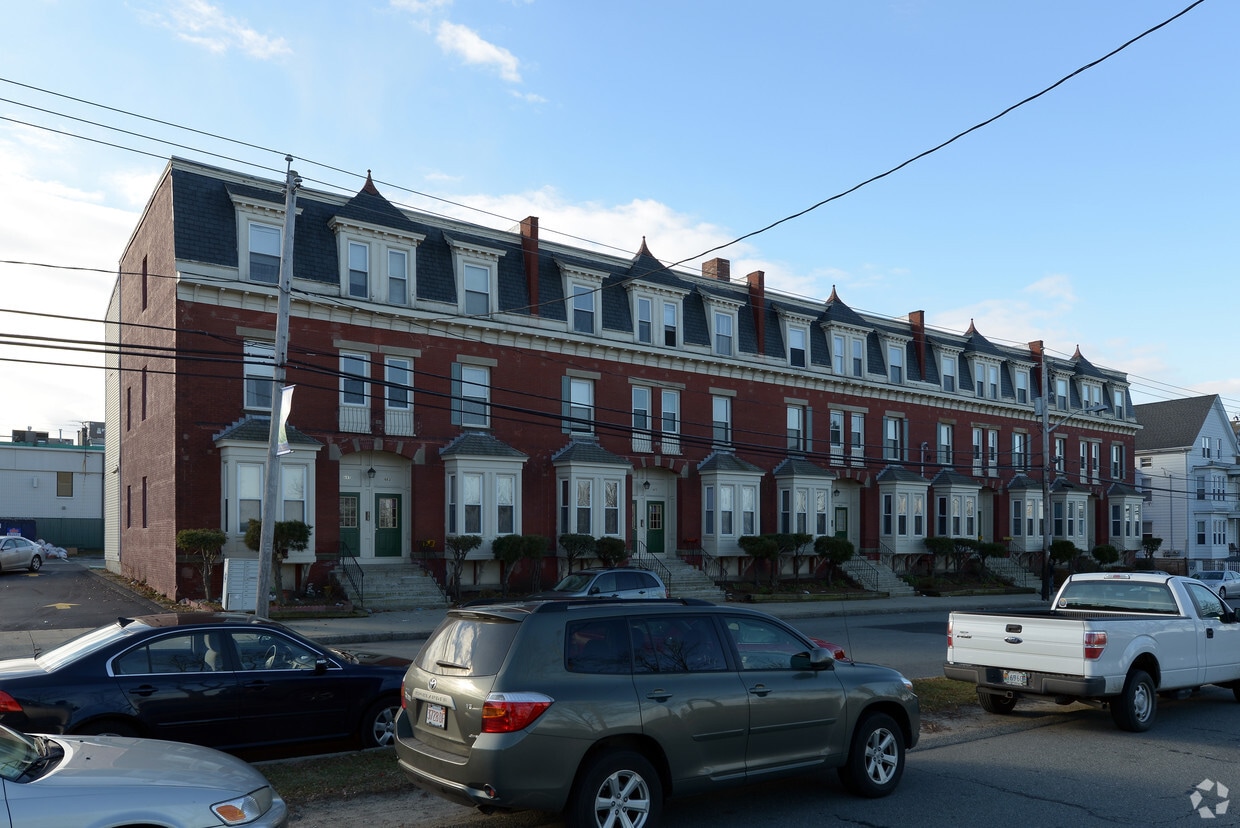Building Photo - A.B. Chace Rowhouses