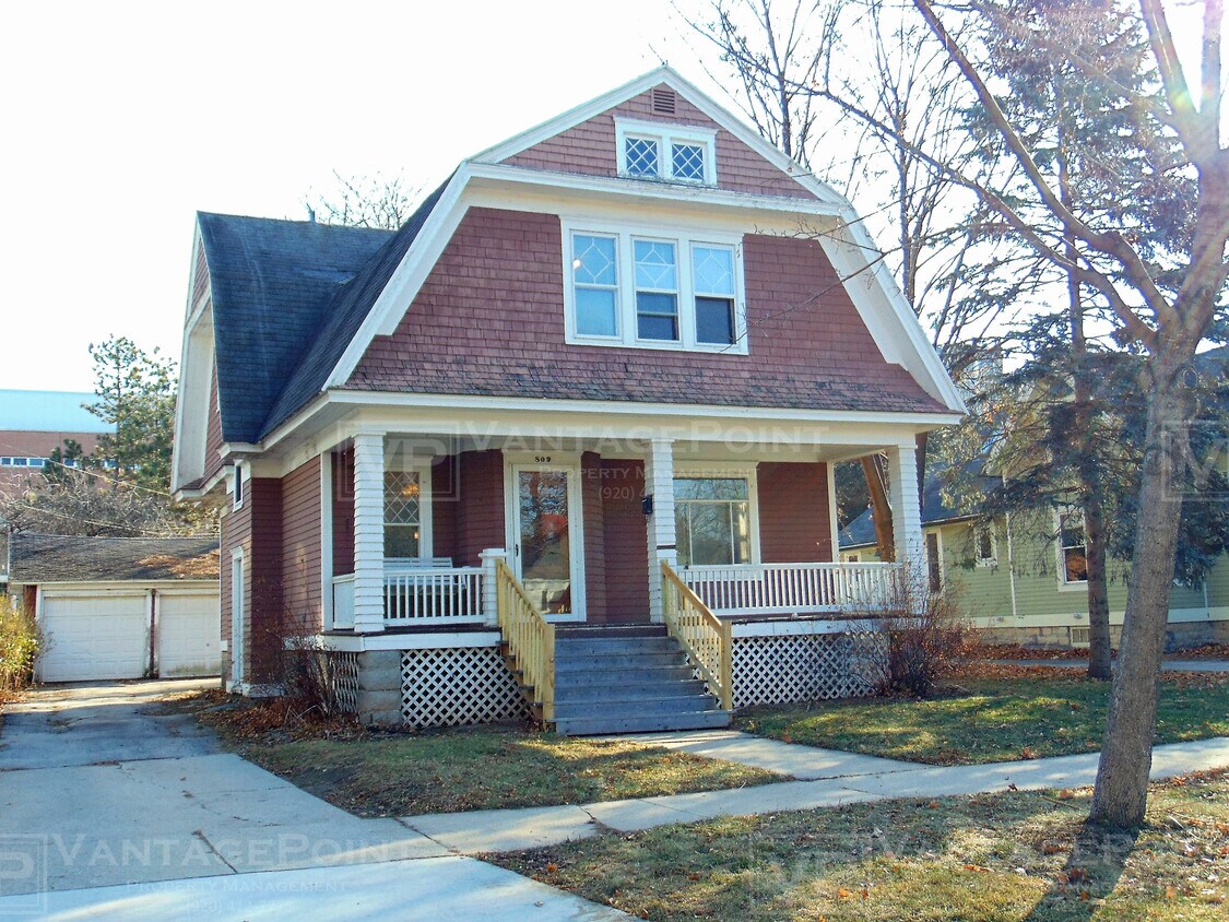 Primary Photo - 809 S Jackson St
