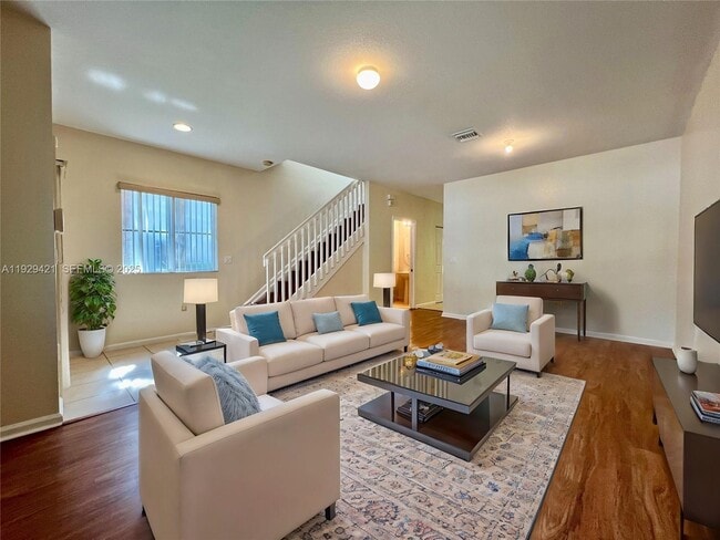 Foto del edificio - 8208 SW 29th St