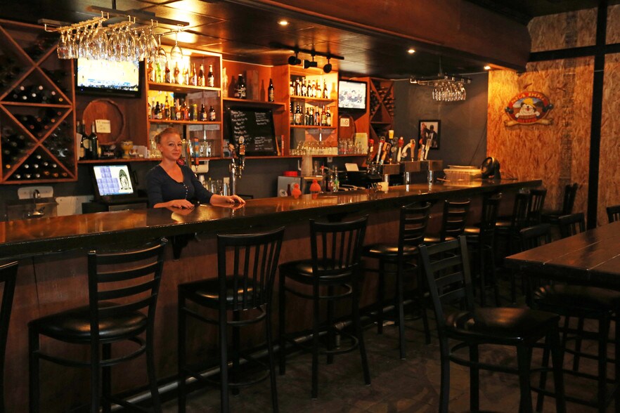 Riverpark Rentals Canyon Country, CA