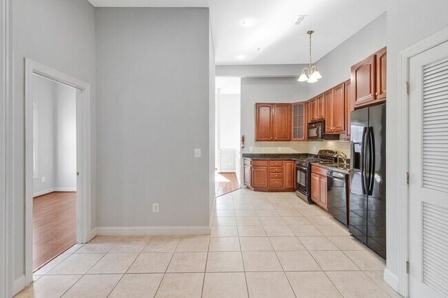 Foto del edificio - 901 R St NW