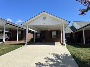 Building Photo - 6277 Alyssum Pl