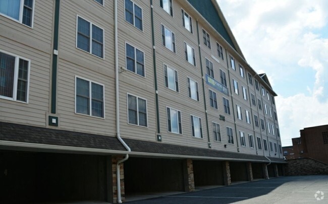 Building Photo - Glenlock South