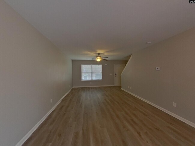 Building Photo - 175 Chesterbrook Ln