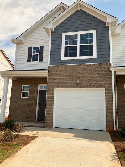 Foto principal - 1820 Bluejay Ln