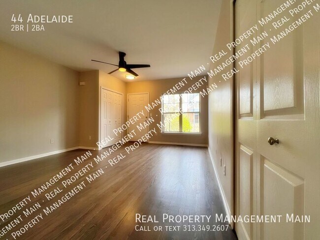 Foto del edificio - Brush Park Condo