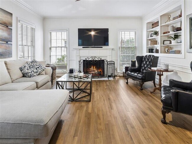 Foto del edificio - 1872 Wycliff Rd NW