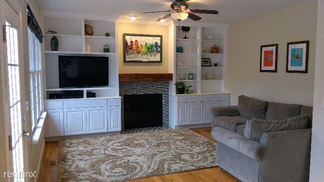 Foto del edificio - 4 br, 2.5 bath House - 106 Chalkwell Ct.