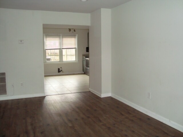 Building Photo - 1847 Arwell Ct