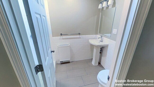 Foto del edificio - 4A Weld Ave