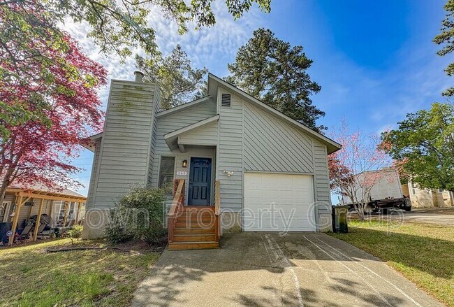 Foto del edificio - 565 Andover Rd