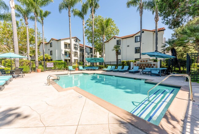 Foto del edificio - Mirada at La Jolla Colony Apartments