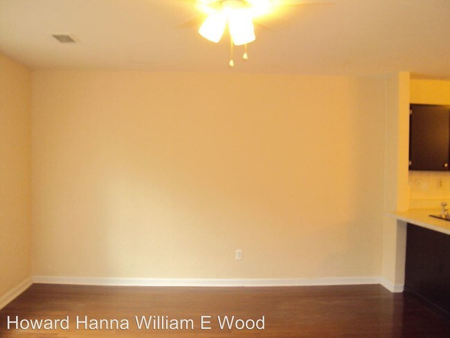 Building Photo - 903 Wickford Dr