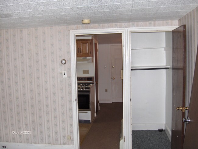 Building Photo - 2031 Brandywine St