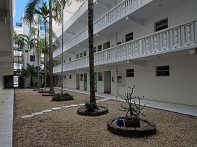 Foto del edificio - 330 SE 2nd St