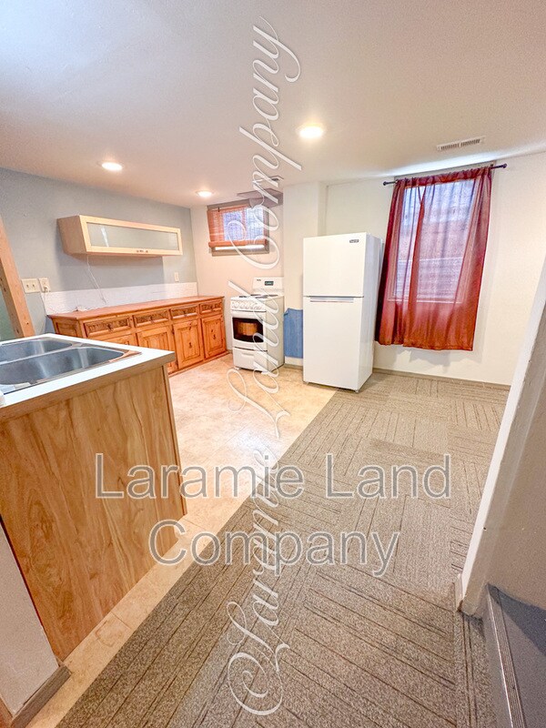 Foto del edificio - 612 E Bradley St