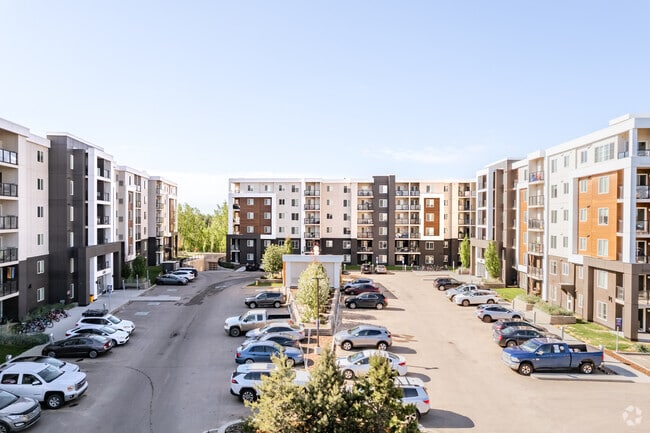 Building Photo - Edgemont Estates