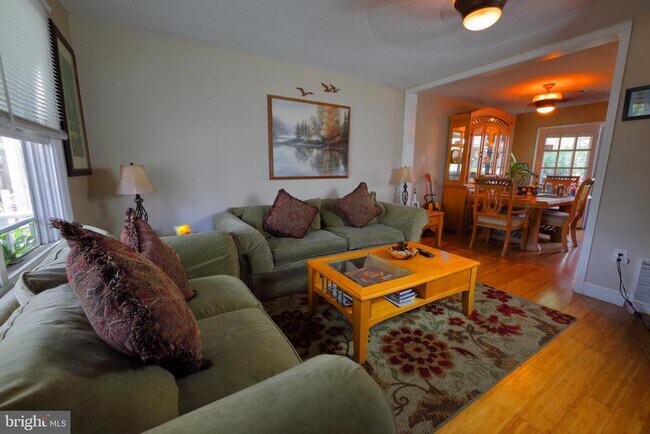 Foto del edificio - 10 Caravel Ct