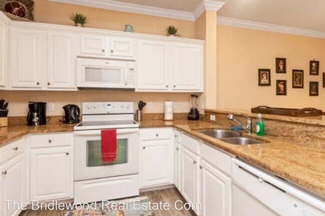 Building Photo - 8000 Tuscany Way