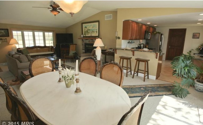 Building Photo - 2255 Engle Rd