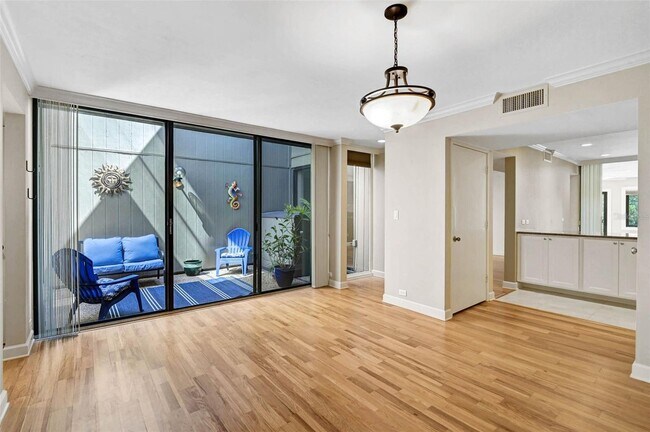 Foto del edificio - 304 Pine Run Dr