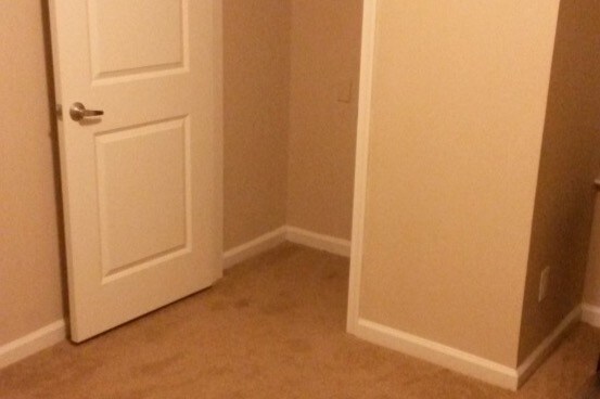 Bedroom - 5700 Luxemburg St