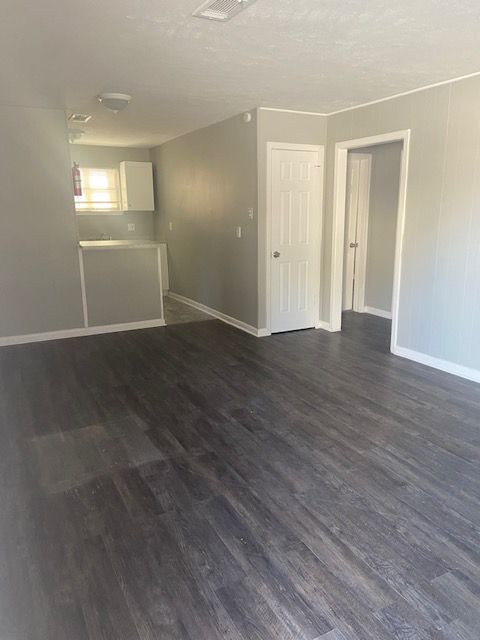 Building Photo - 3641 N Macgregor Way