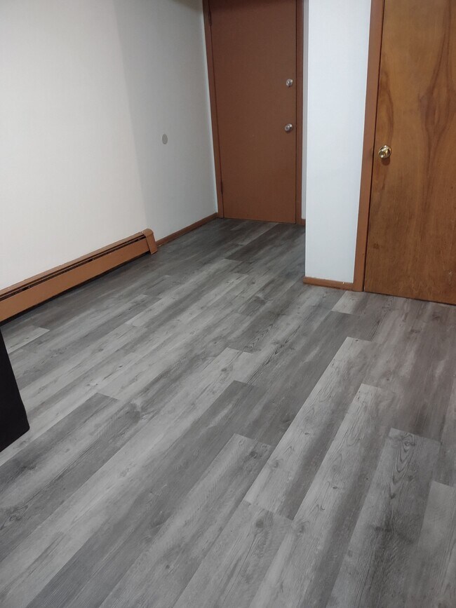 Building Photo - 724 W 138th St