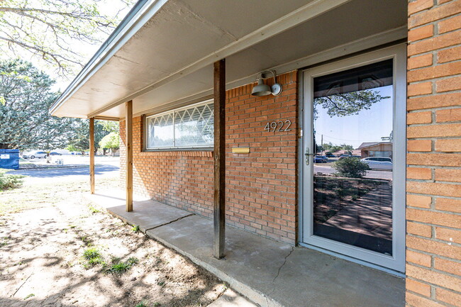 Foto del edificio - Newly remodeled 3/2/2 in north Lubbock!