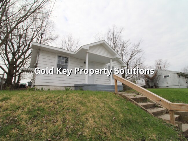 Foto del edificio - MUNCIE 3 BR 1 BA House with New Appliances and Garage (SECTION 8 APPROVED)