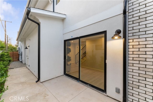 Building Photo - 709 2nd