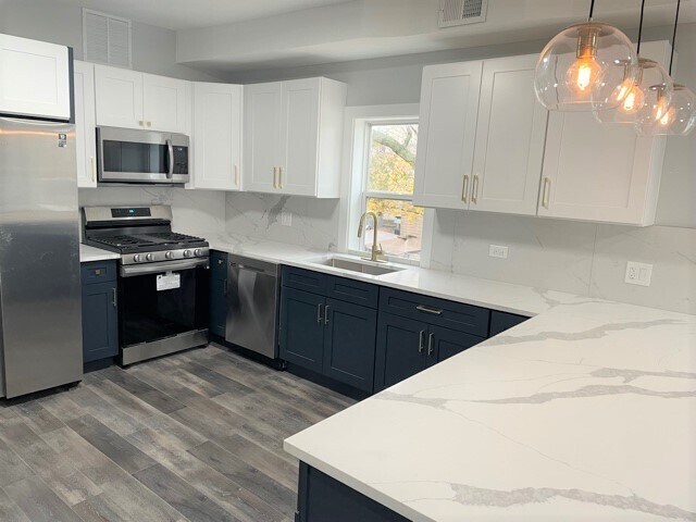 Foto del edificio - 5101 N Lincoln Ave