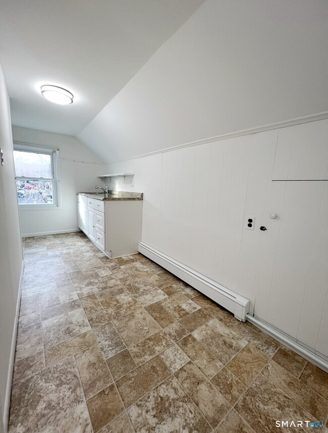 Building Photo - 106 Lafayette St