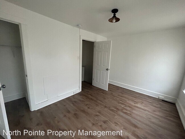 Building Photo - 2 br, 1 bath House - 623 George St