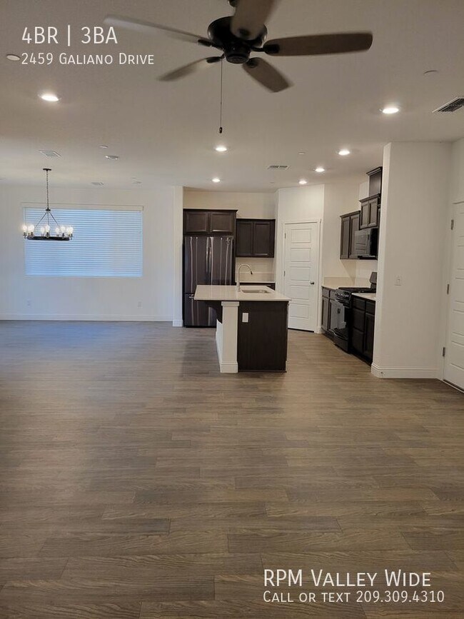 Building Photo - Beautiful North Merced home Available NOW!!