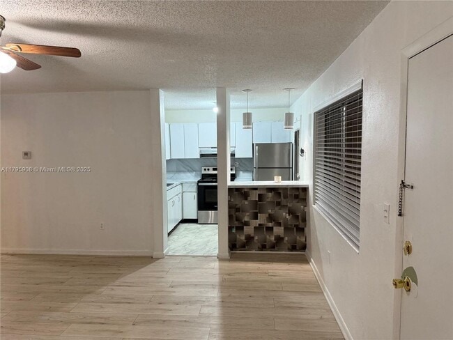 Building Photo - 7711 SW 56th St